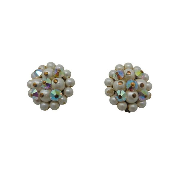 Vintage Off-White Pearl and Clear Aurora Borealis Beaded Cluster Clip-On Earring - Picture 6 of 7
